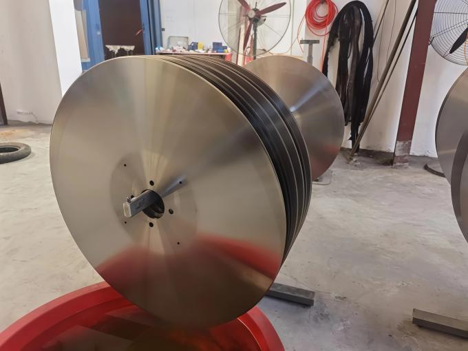 자동화 610mm 원형 원형 로그 톱 칼 큐어 컴포넌트 블레이드 티슈 페이퍼 절단 및 절단 4